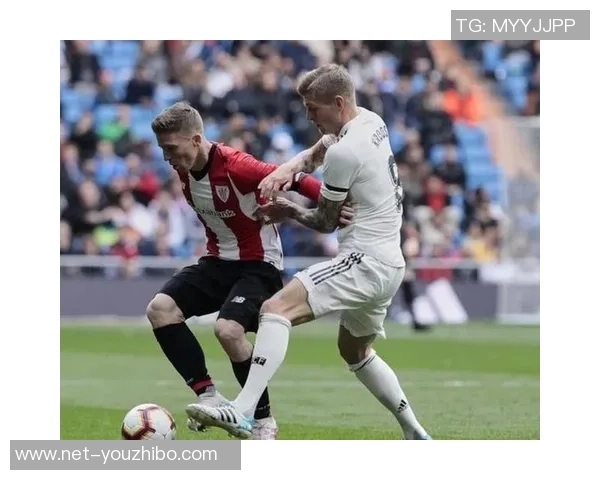 博格巴与克罗斯对决解析谁能主宰中场之争的胜负天平